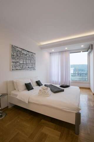 Апартаменты Seven Hills Riverside Подгорица Апартаменты Делюкс-35